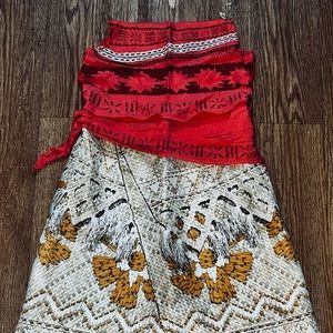 Moana costume (used once)